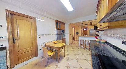 Casa 5 habitaciones de 509 m² en Valls (43800)