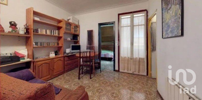 Pis 3 habitacions de 68 m² a Barcelona (08030)