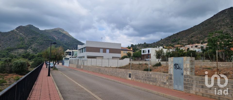 Terreno de 300 m² en La Vall d'Uixó (12600)