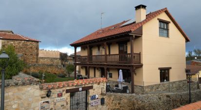 Local d'activités de 658 m² à Val de San Lorenzo (24717)