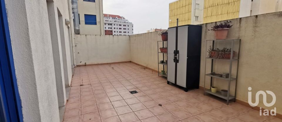 Pis 3 habitacions de 93 m² a Vinaros (12500)