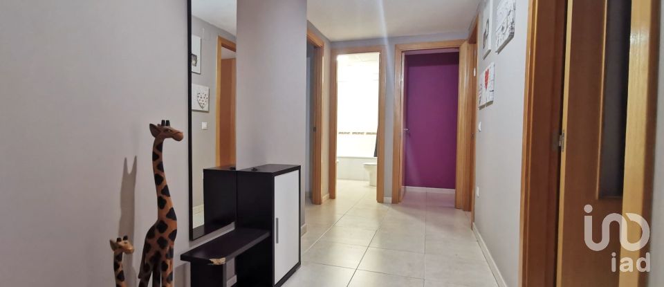 Pis 3 habitacions de 93 m² a Vinaros (12500)