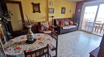 Pis 3 habitacions de 86 m² a Torrevieja (03185)