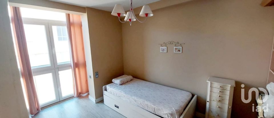 Pis 2 habitacions de 58 m² a Cádiz (11009)