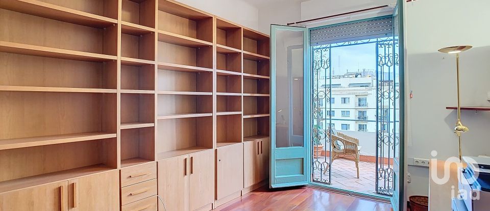 Pis 5 habitacions de 185 m² a Barcelona (08037)