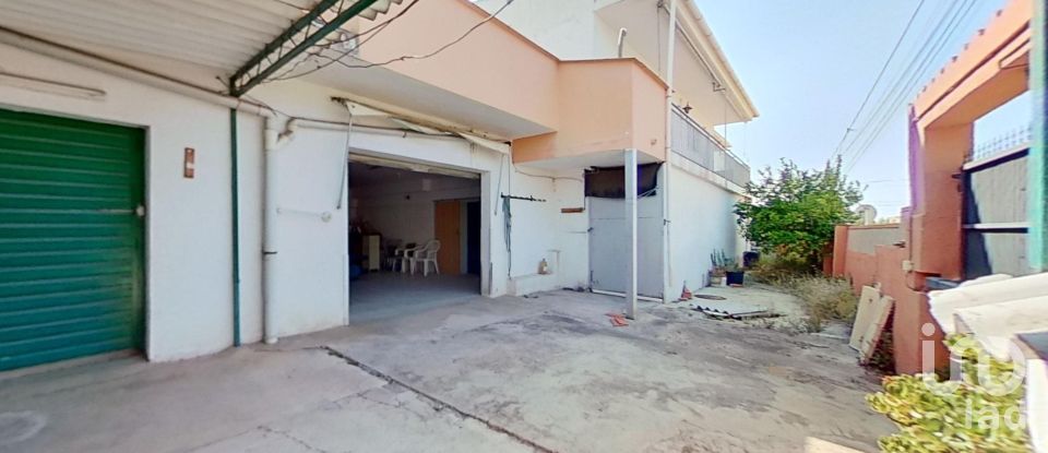 Gîte 5 chambres de 396 m² à Torredembarra (43830)