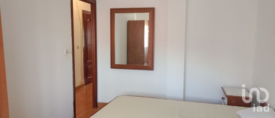 Apartment 1 bedroom of 42 m² in Astorga (24700)