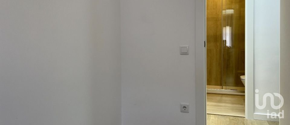 Pis 4 habitacions de 89 m² a Barcelona (08018)