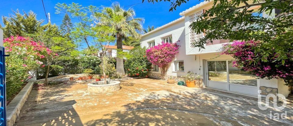 Gîte 6 chambres de 200 m² à Dénia (03700)