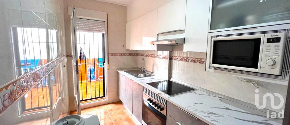 Pis 2 habitacions de 75 m² a Los Alcázares (30710)