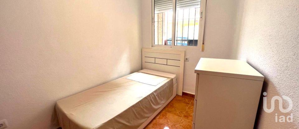 Pis 2 habitacions de 75 m² a Los Alcázares (30710)