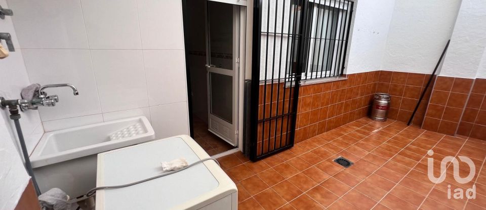 Pis 2 habitacions de 75 m² a Los Alcázares (30710)