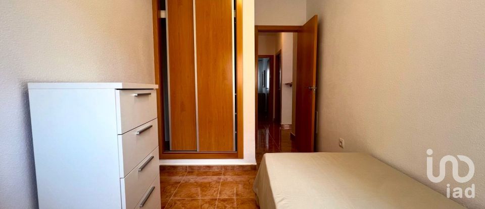 Pis 2 habitacions de 75 m² a Los Alcázares (30710)