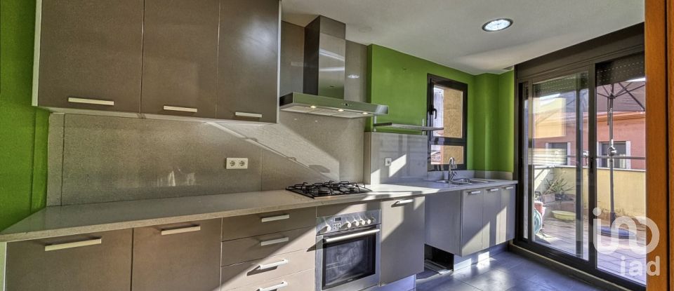 Dúplex 3 habitacions de 130 m² a Gavà (08850)