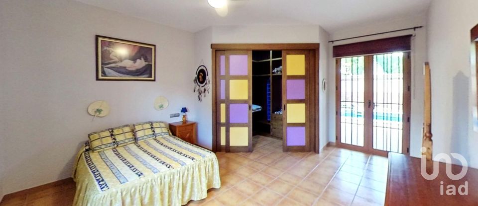 House 3 bedrooms of 400 m² in Lora de Estepa (41564)