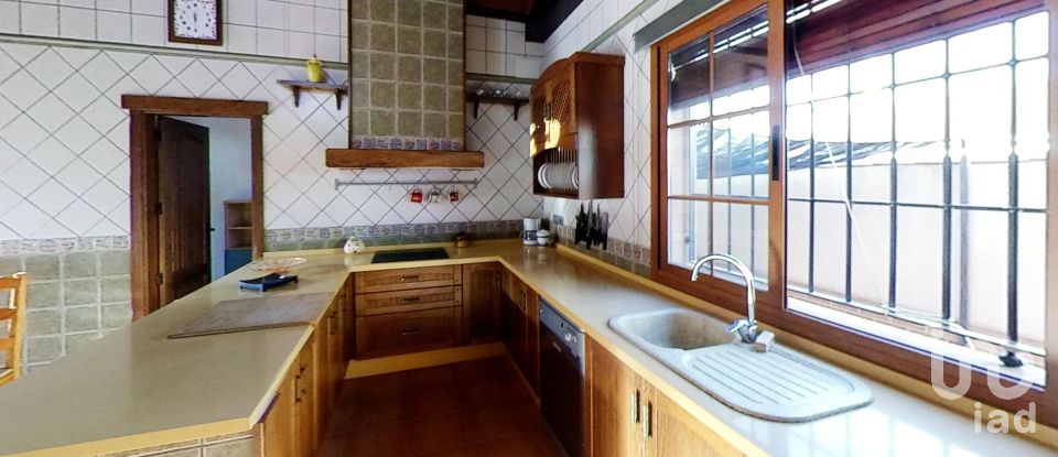 House 3 bedrooms of 400 m² in Lora de Estepa (41564)