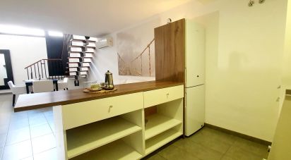 Estudi 1 habitació de 76 m² a Barcelona (08030)