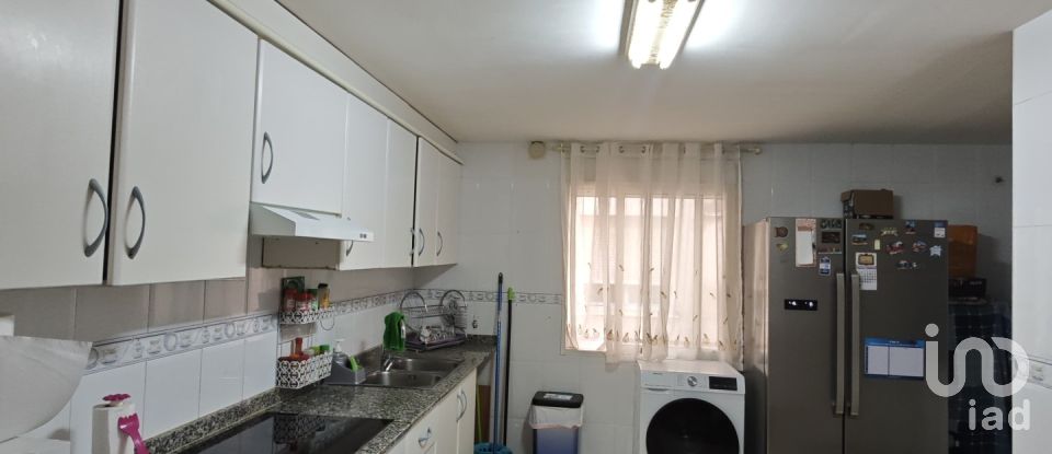 Pis 3 habitacions de 110 m² a Burriana (12530)