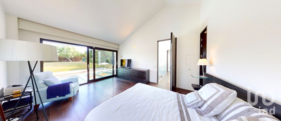 Lodge 5 bedrooms of 300 m² in Pozuelo de Alarcón (28223)