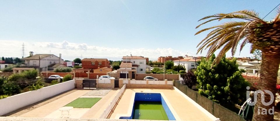 Lodge 4 bedrooms of 165 m² in Els Masos de Coma-Ruga (43880)