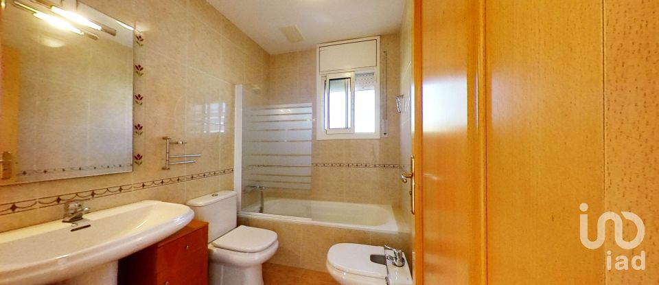 Lodge 4 bedrooms of 165 m² in Els Masos de Coma-Ruga (43880)