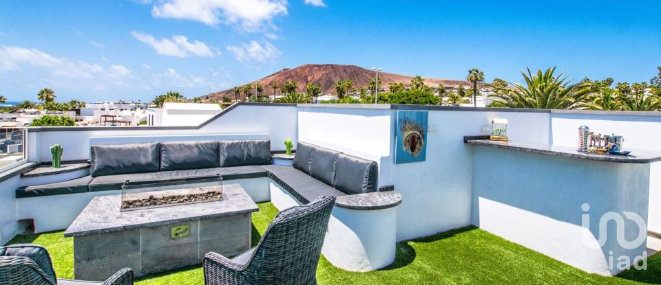 House 6 bedrooms of 245 m² in Playa Blanca (35580)