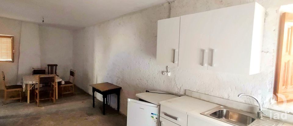 Maison 7 chambres de 250 m² à Senés (04213)