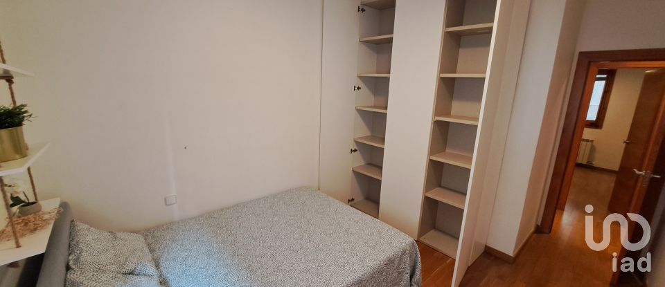 Pis 4 habitacions de 79 m² a Barcelona (08024)