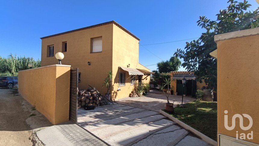 House 3 bedrooms of 141 m² in Cubelles (08880)