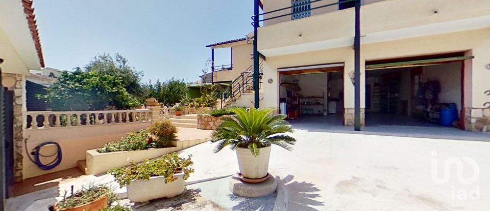 House 4 bedrooms of 248 m² in Els Masos de Coma-Ruga (43880)