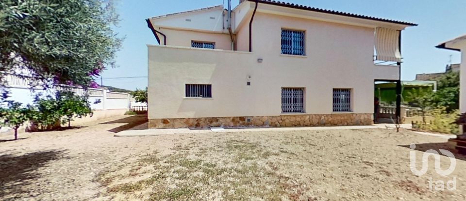 Casa 4 habitacions de 248 m² a Els Masos de Coma-Ruga (43880)