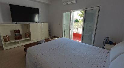 Lodge 4 bedrooms of 240 m² in Lomas de Rame (30710)