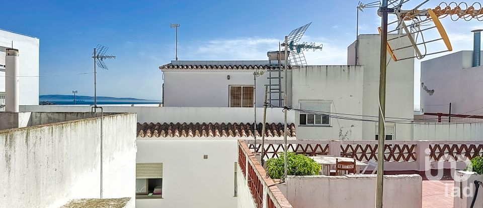 Lodge 5 bedrooms of 220 m² in Tarifa (11380)