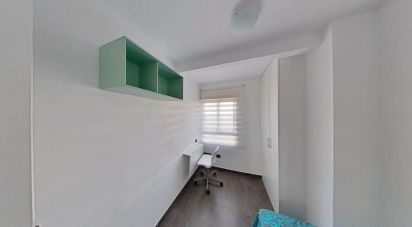 Pis 2 habitacions de 60 m² a Elx/Elche (03201)