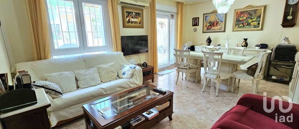 Gîte 4 chambres de 188 m² à Huércal de Almería (04230)