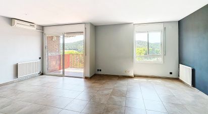 Appartement 4 chambres de 144 m² à Cerdanyola del Vallès (08290)