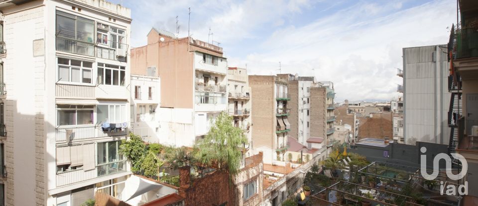 Pis 3 habitacions de 68 m² a Barcelona (08004)