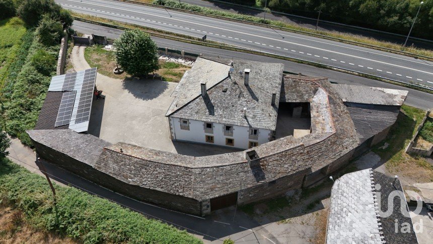 Châlet 5 chambres de 1 256 m² à Lugo (27003)