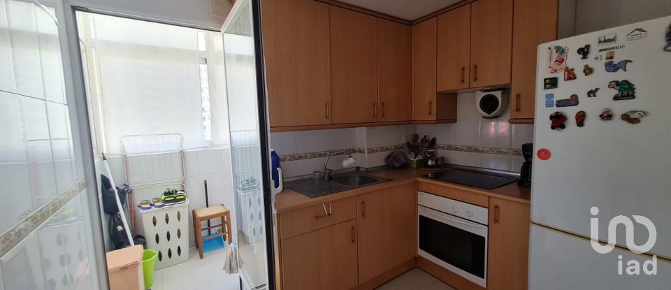 Pis 2 habitacions de 78 m² a Benidorm (03503)