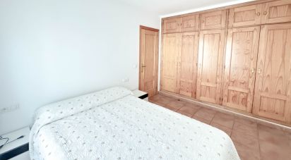 Pis 2 habitacions de 84 m² a San Roque (11360)