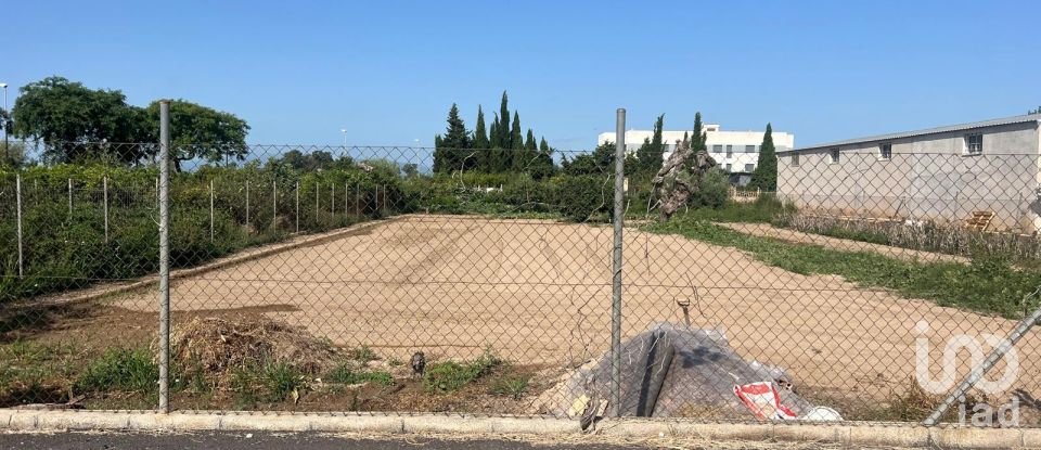 Terreno de 1.173 m² en Deltebre (43580)