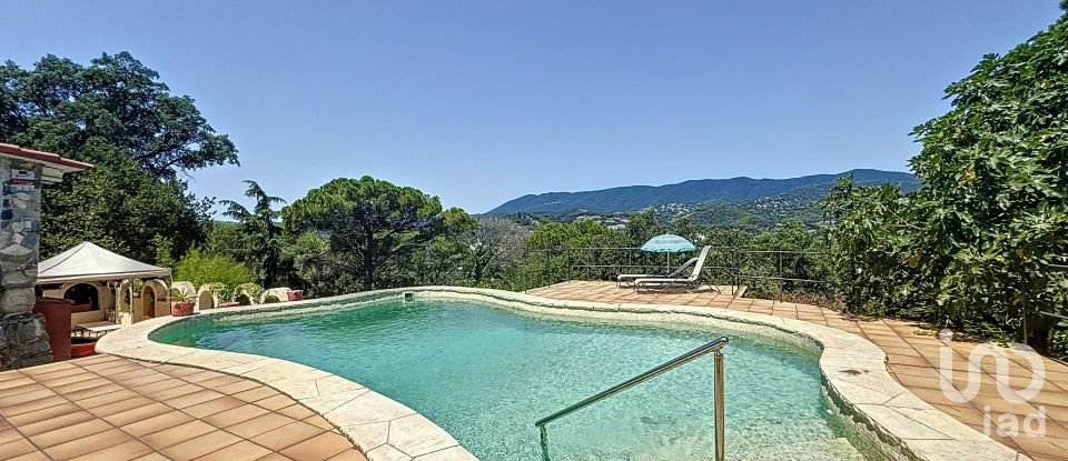 Country house 3 bedrooms of 166 m² in Sant Pol de Mar (08395)