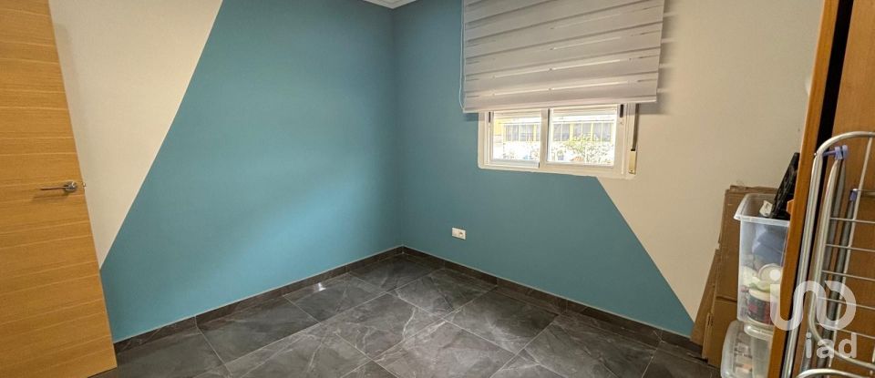 Pis 3 habitacions de 88 m² a Torrellano (03320)