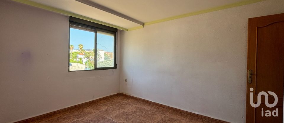 Pis 2 habitacions de 85 m² a Pego (03780)