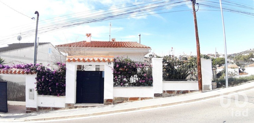 House 5 bedrooms of 216 m² in Segur de Calafell (43882)