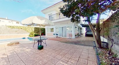 House 5 bedrooms of 216 m² in Segur de Calafell (43882)