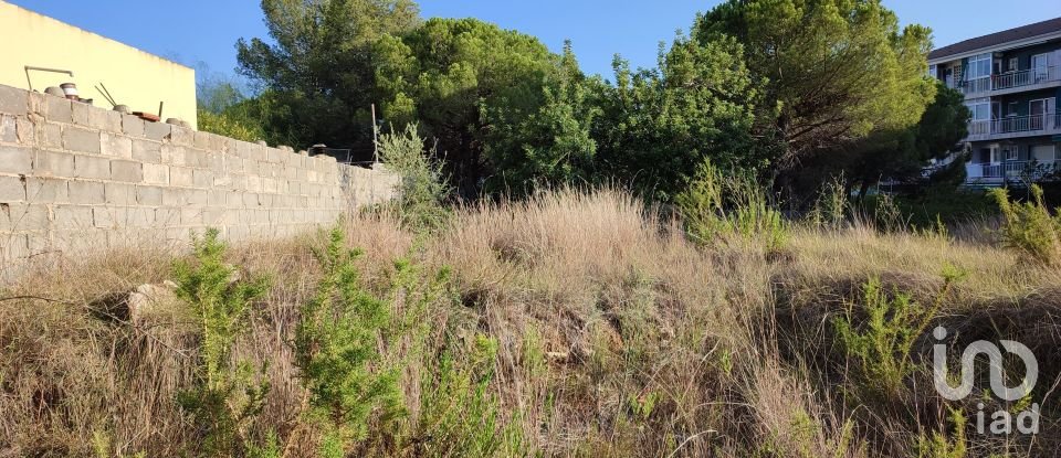 Building land of 802 m² in Calafell (43820)