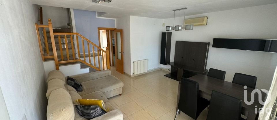 Casa 4 habitacions de 81 m² a Camping Montroig (43892)