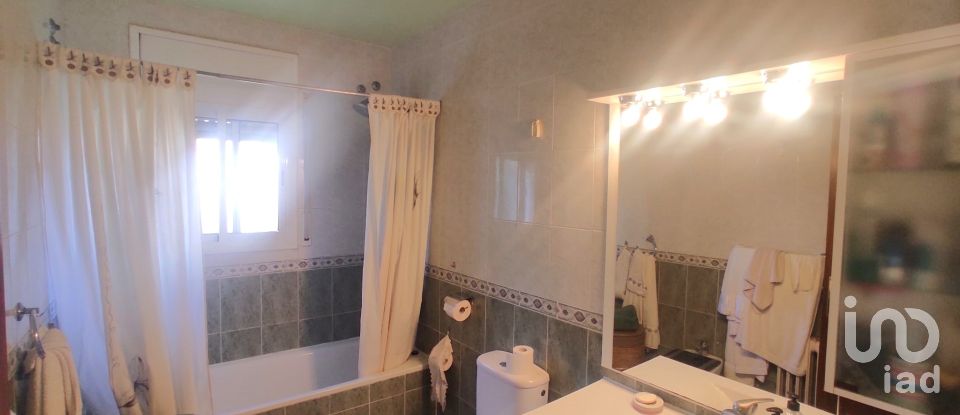 Gîte 5 chambres de 220 m² à El Vendrell (43700)