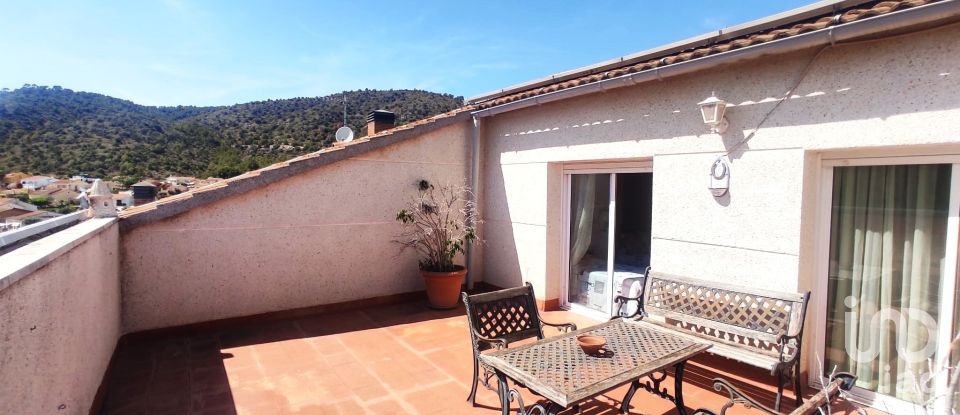 Gîte 5 chambres de 220 m² à El Vendrell (43700)